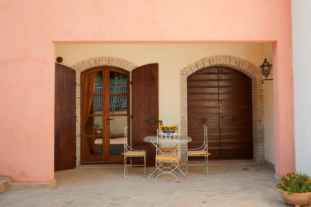 Agriturismo Il Molino Antico - 5 Girasoli Spoleto Bagian luar foto